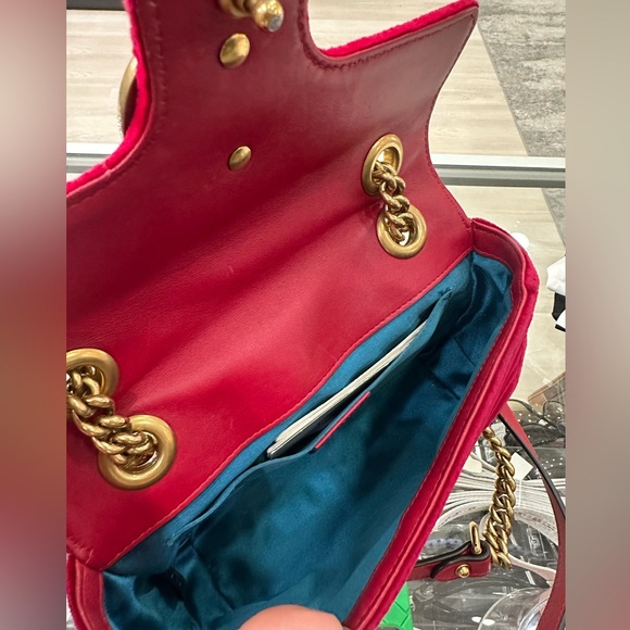 Velvet Matelasse Mini GG Marmont Shoulder Bag Hibiscus - Picture 6 of 6